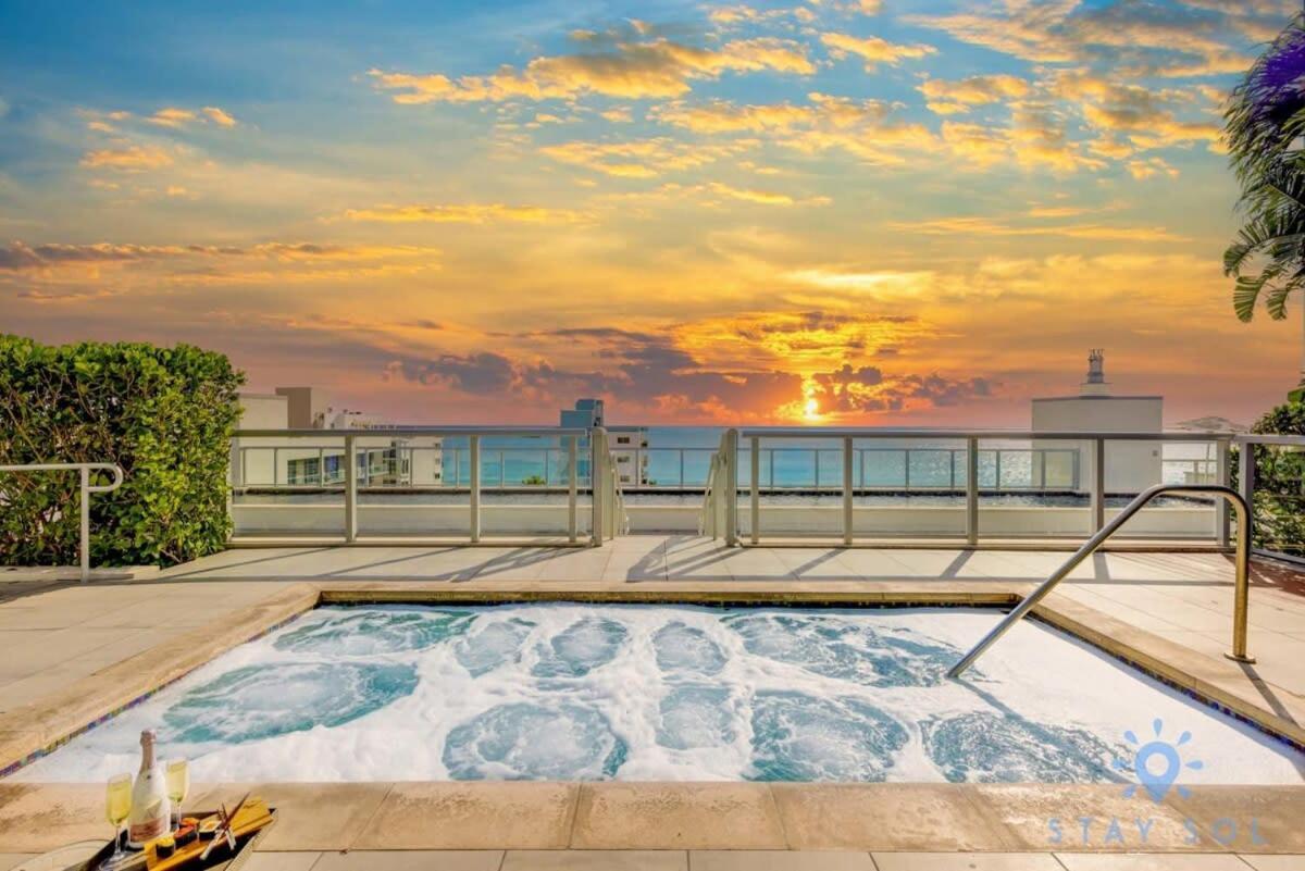 Apartment With Bay View Balcony - Pool - Up To 6 - Gym Голлівуд Екстер'єр фото