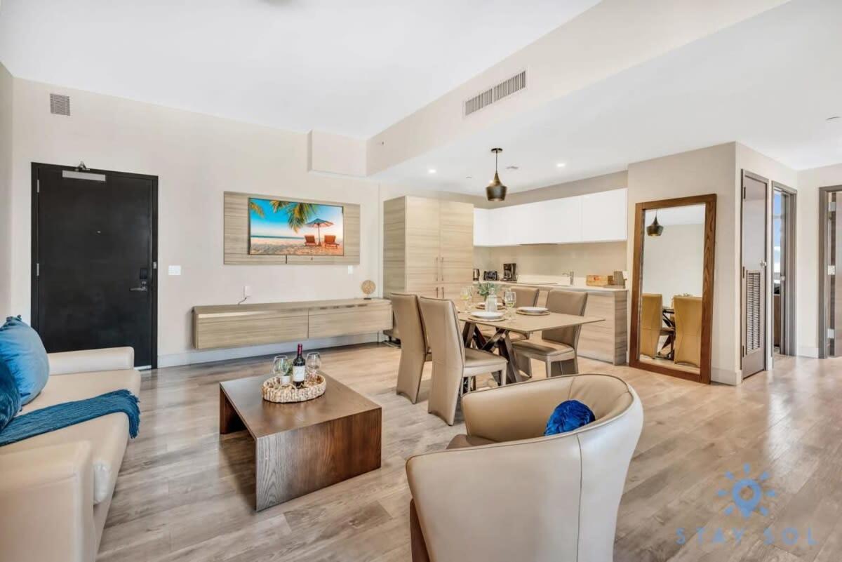 Apartment With Bay View Balcony - Pool - Up To 6 - Gym Голлівуд Екстер'єр фото